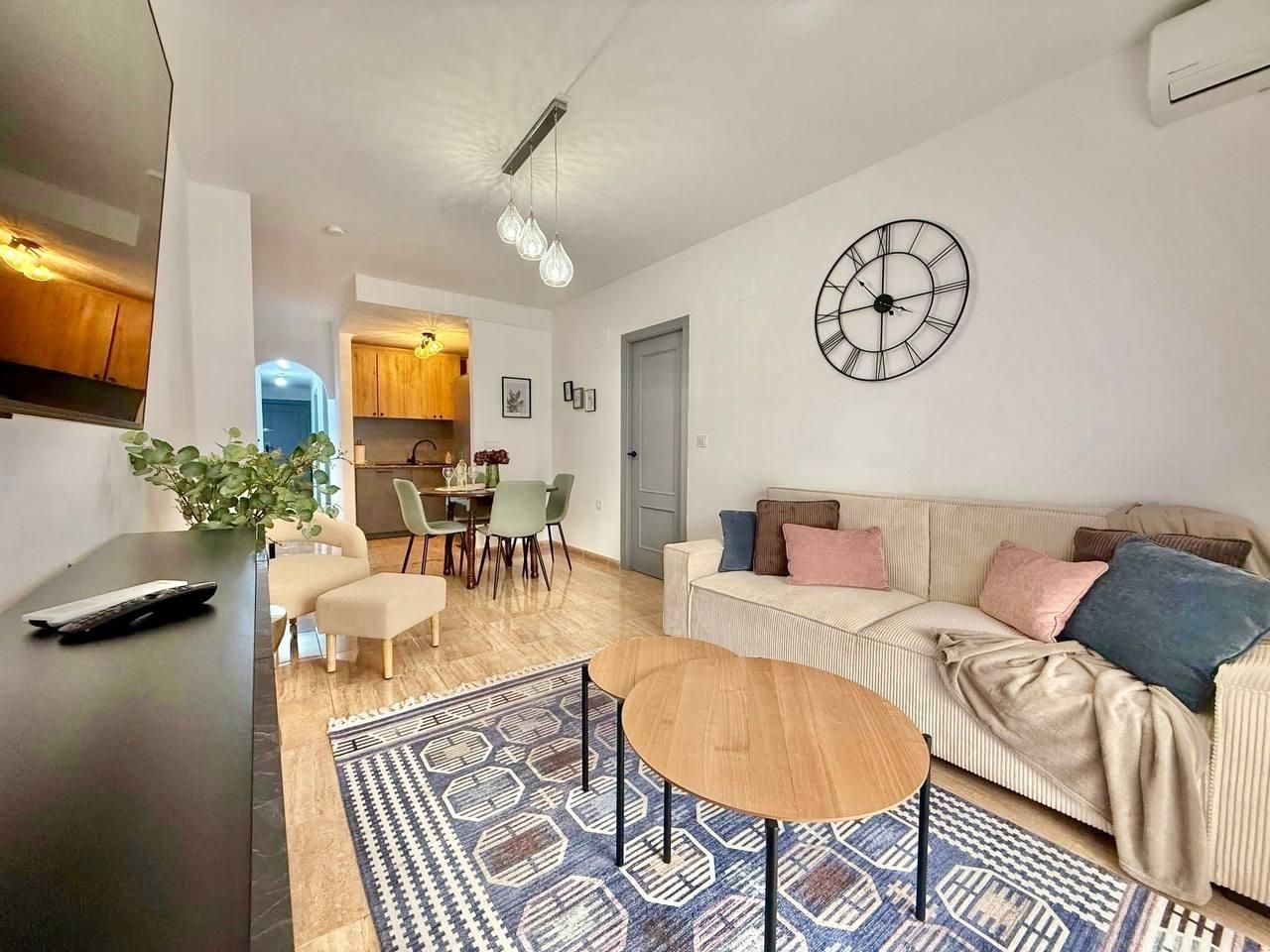 Living room of Apartment for sale in Torrevieja