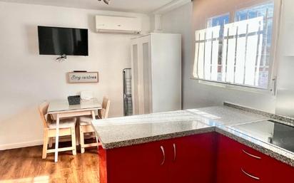 Kitchen of Study for sale in  Sevilla Capital  with Air Conditioner, Furnished and Washing machine