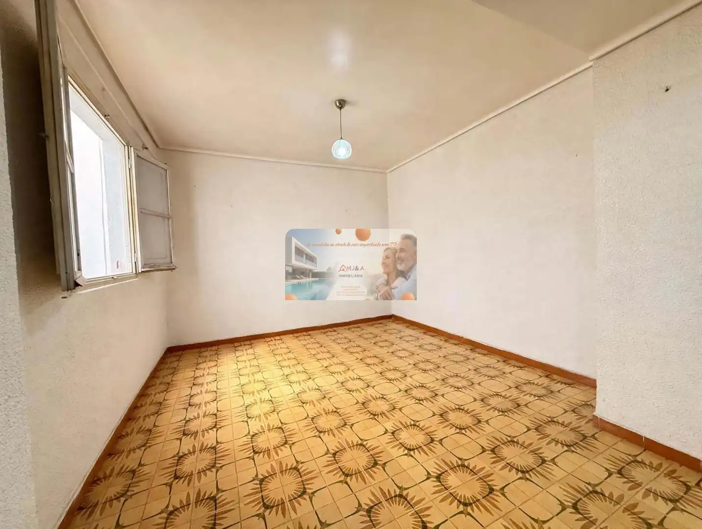 Living room of Flat for sale in Castellón de la Plana / Castelló de la Plana  with Terrace, Storage room and Balcony