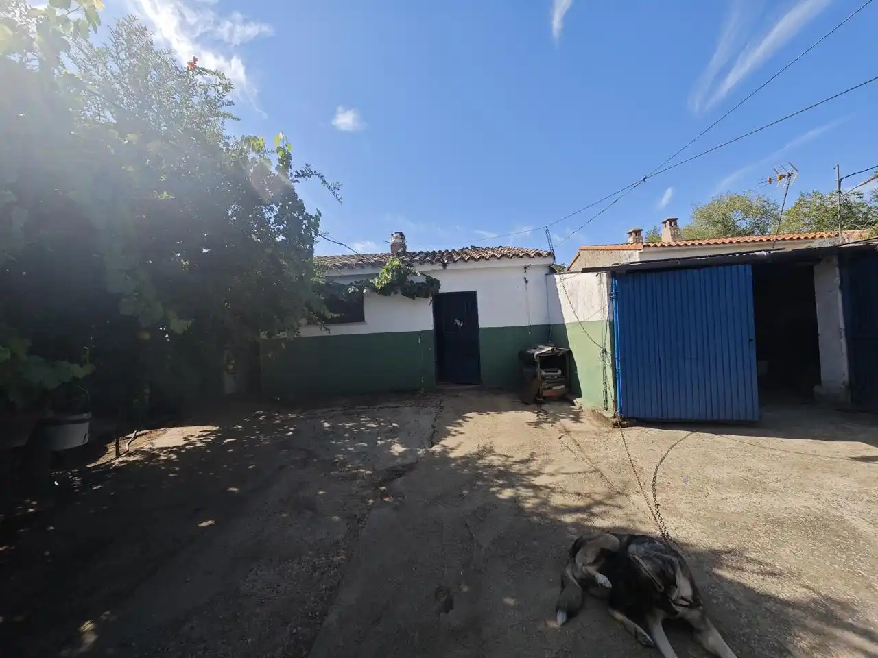 Houses for sale in PAJARES DE LA RIVERA, Riolobos