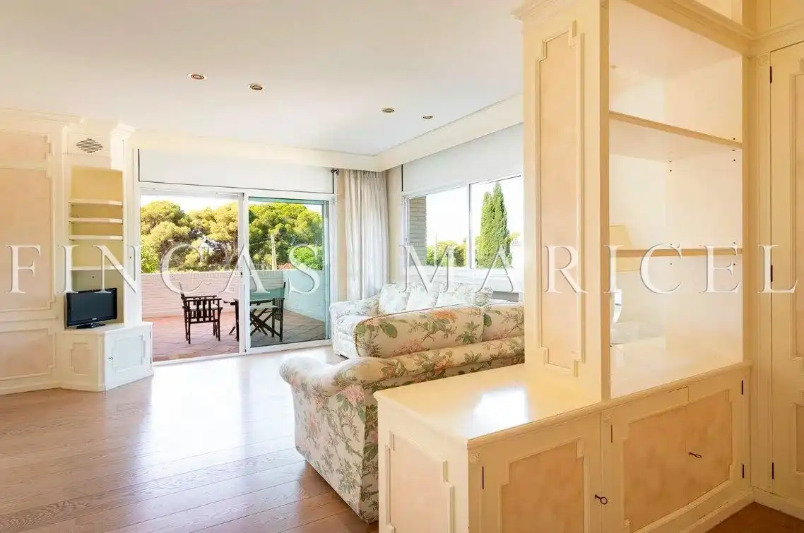Casa o xalet en venda a Pintor Roig i soler, Can Girona - Terramar - Vinyet