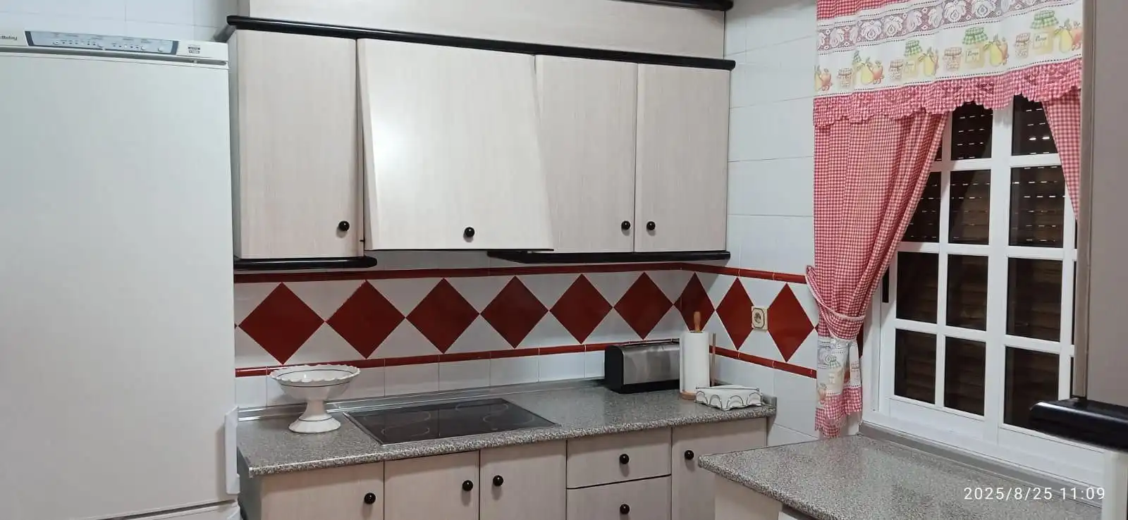 Kitchen of Houses for sale in Hornachuelos  with Air Conditioner and Storage room