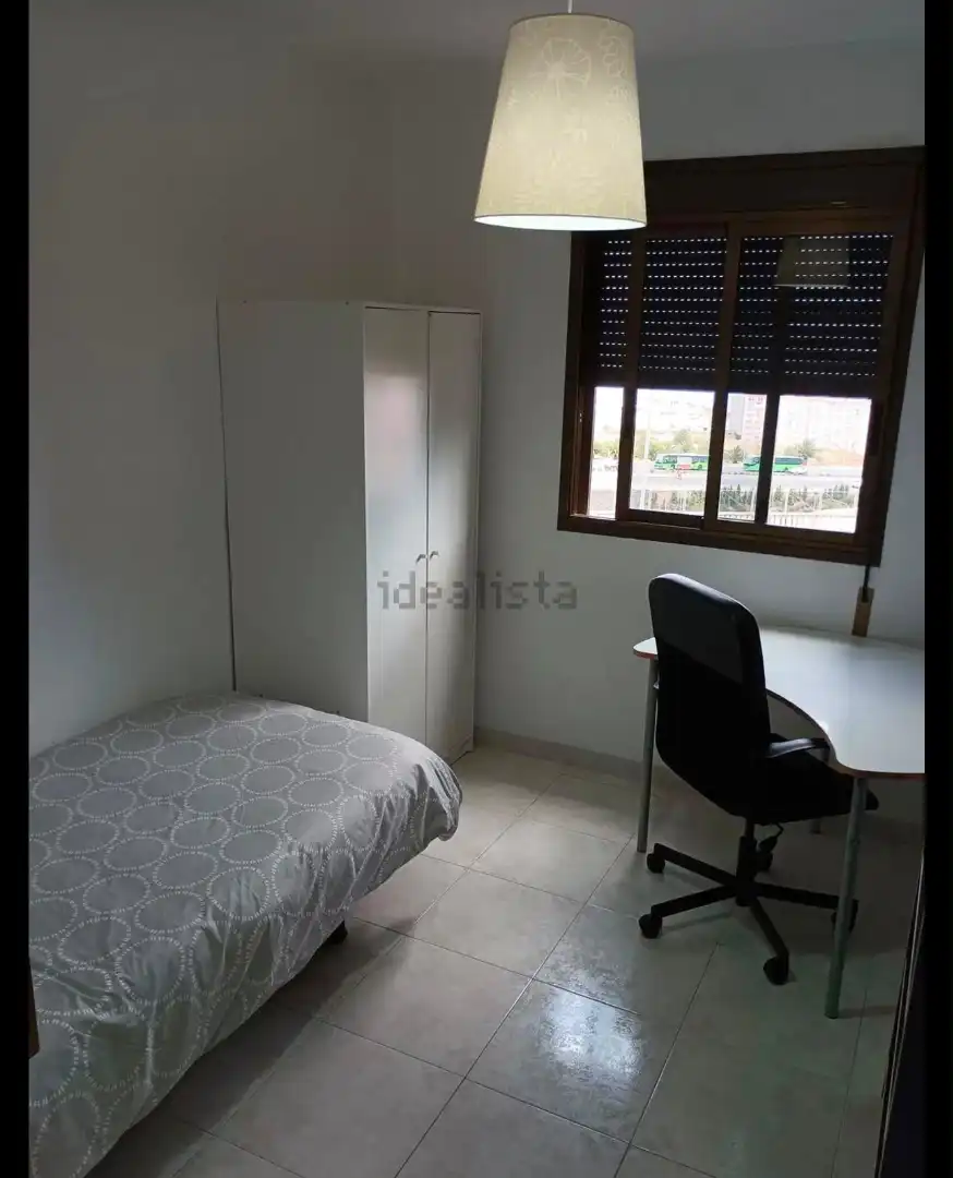 Dormitori de Pis per a compartir en San Cristóbal de la Laguna amb Jardí privat, Parquet i Moblat