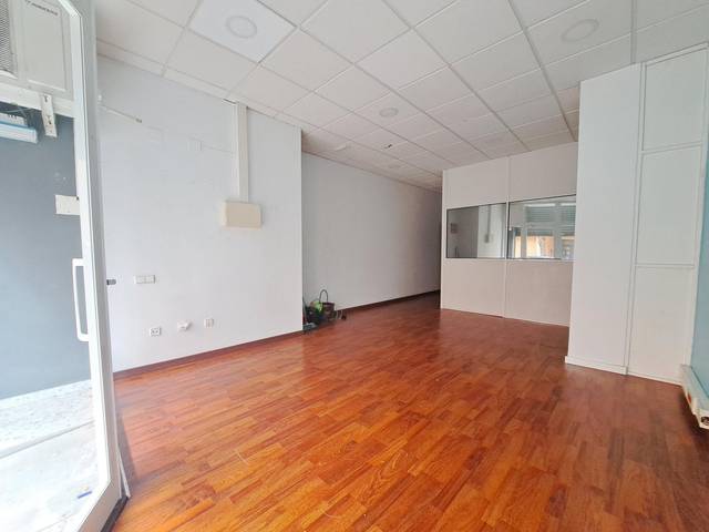 Local comercial en Alquiler en Martorell