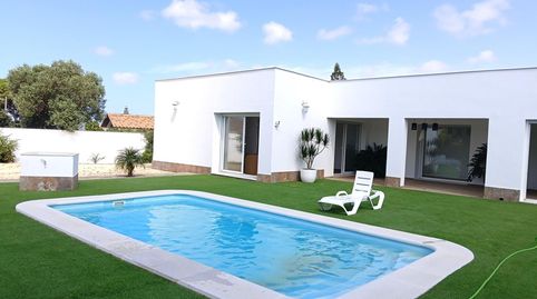 Foto 4 de Casa o xalet en venda a Barrio Nuevo, Conil de la Frontera