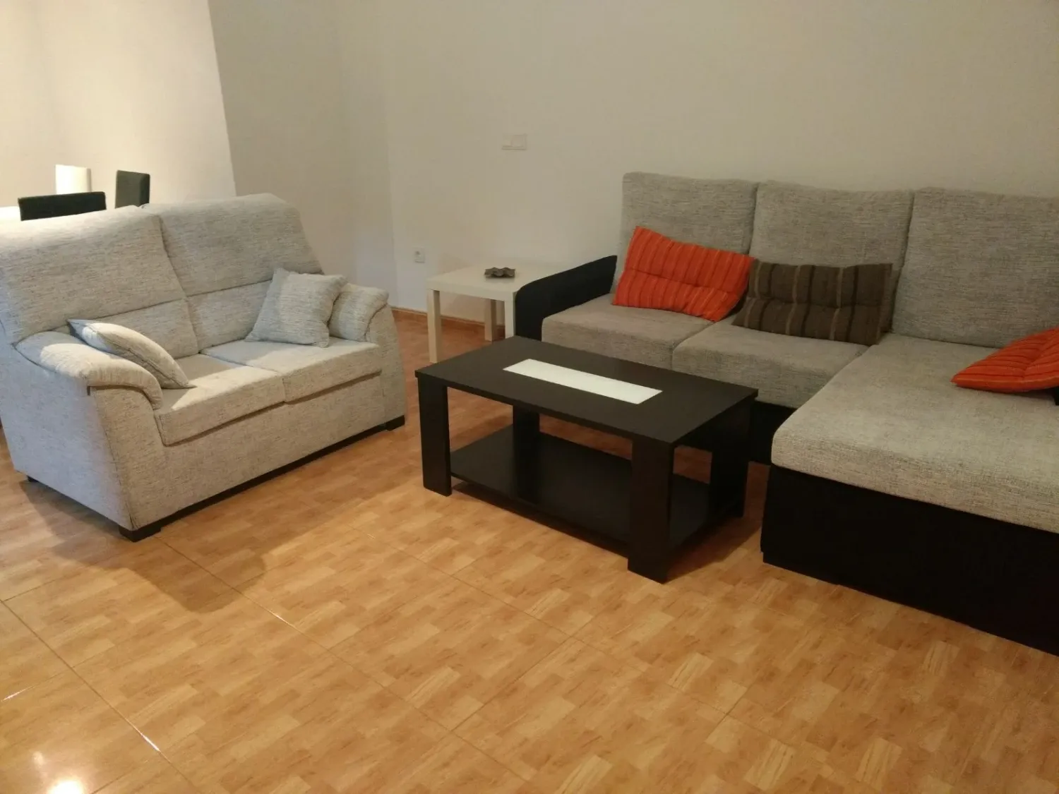 Sala d'estar de Pis de lloguer en  Murcia Capital amb Aire condicionat, Moblat i Rentadora