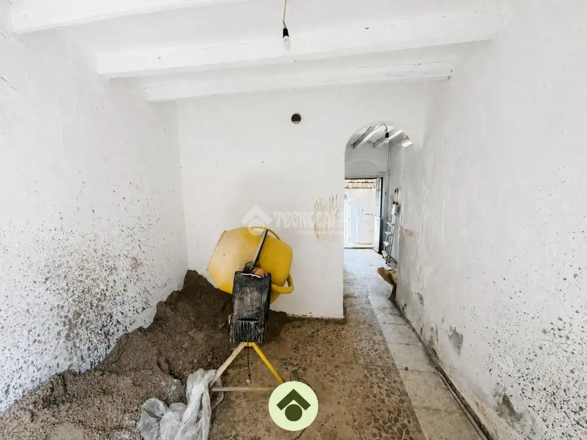 Detached homes for sale in Montoro