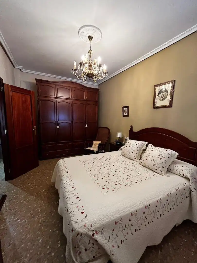 Habitación de Casa o chalet en venta en San Francisco