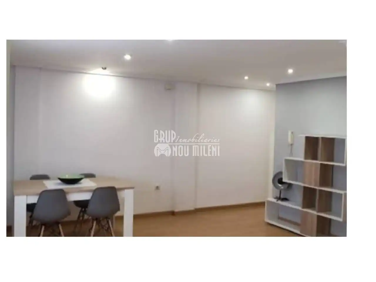 Piso de alquiler en Catarroja con Aire acondicionado, Parquet y Terraza