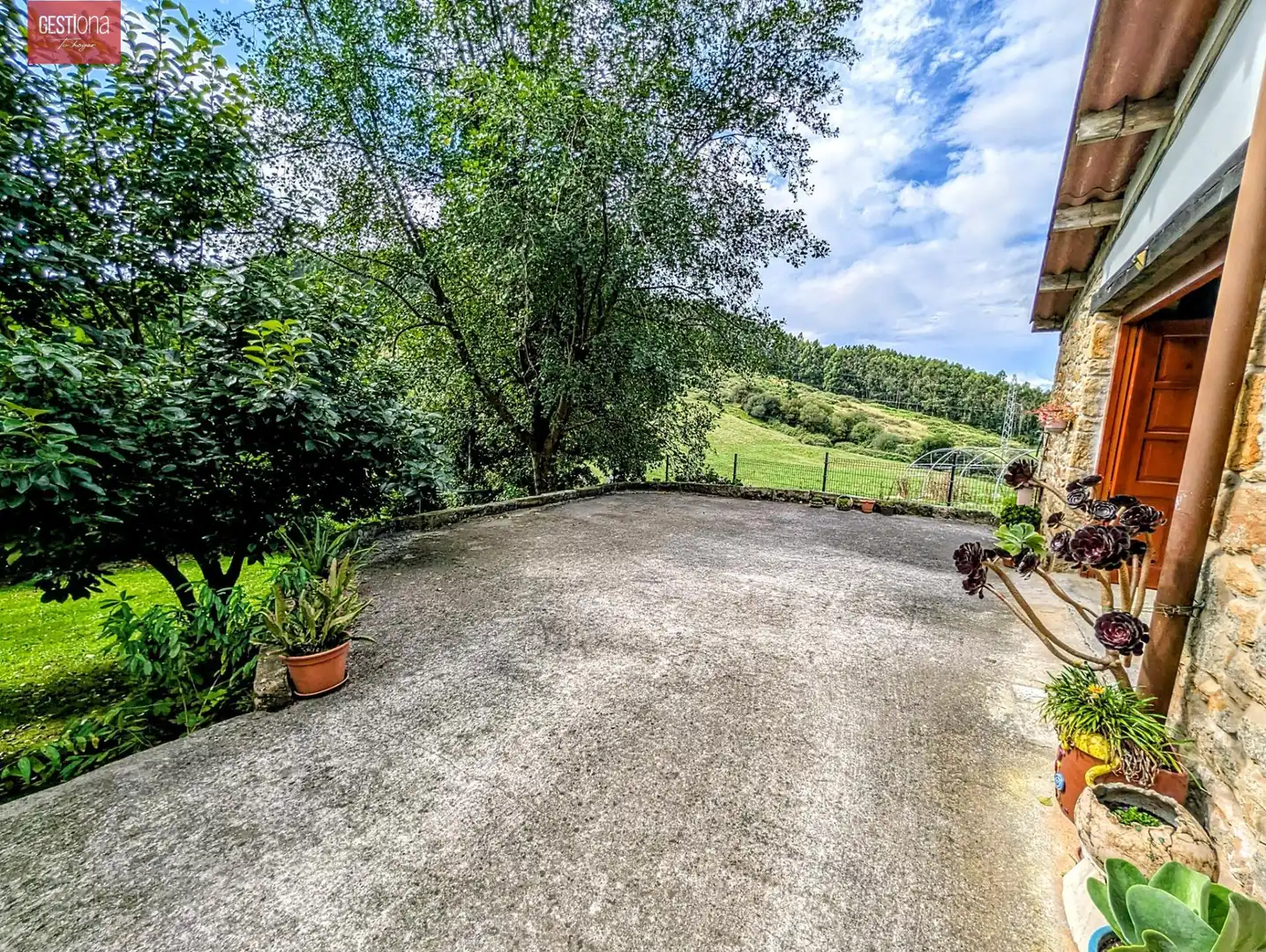Terraza de Casa o chalet en venta en Escalante con Jardín privado y Balcón