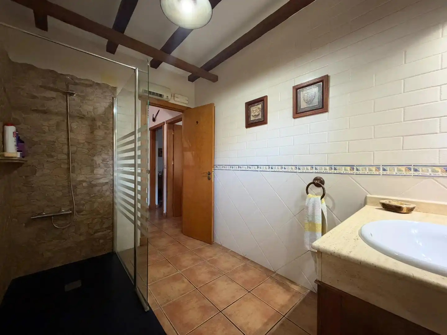Baño de Casa o chalet en venta en Orihuela con Aire acondicionado, Jardín privado y Trastero