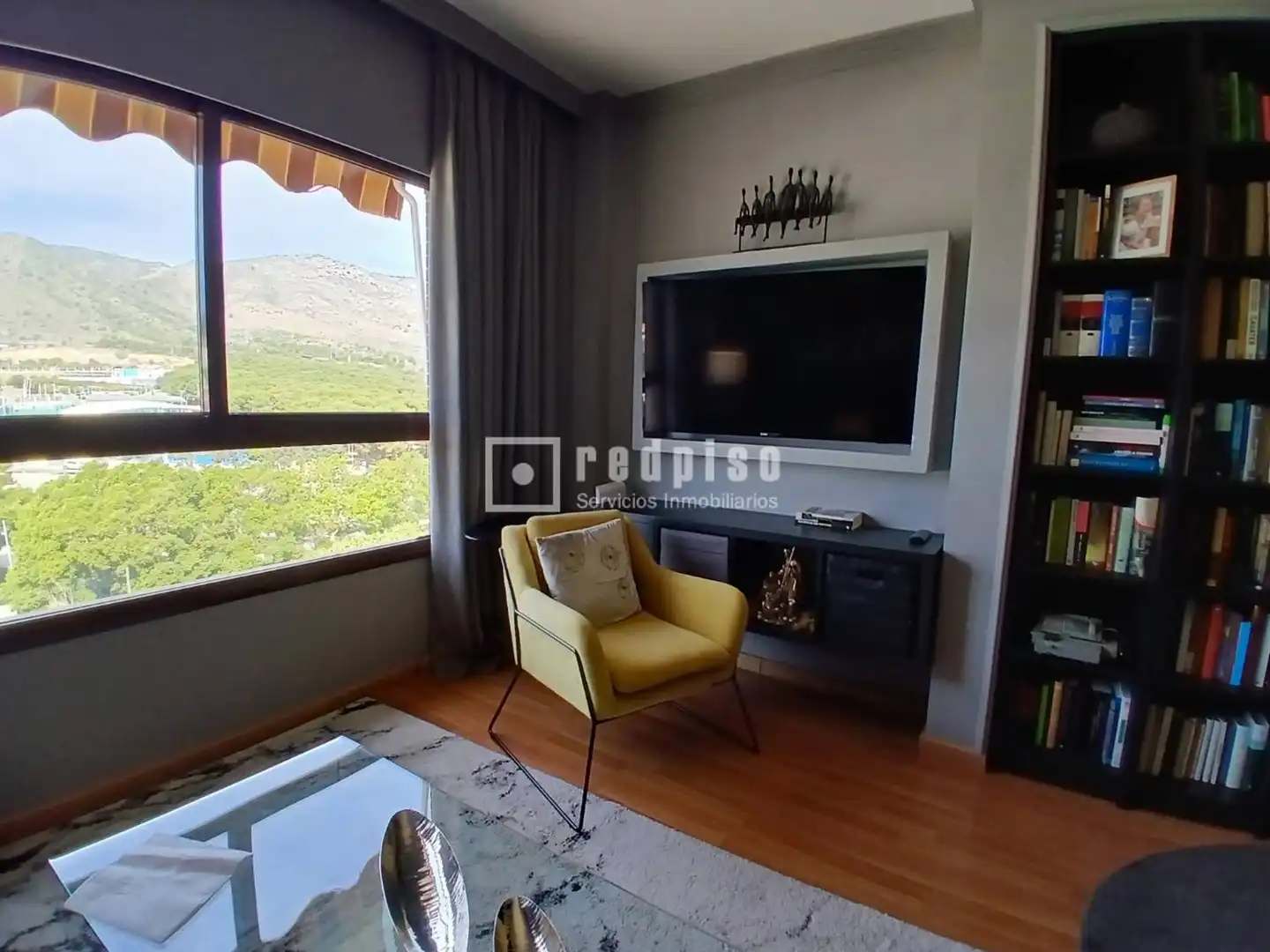 Sala de estar de Piso en venta en Torremolinos con Aire acondicionado, Calefacción y Piscina