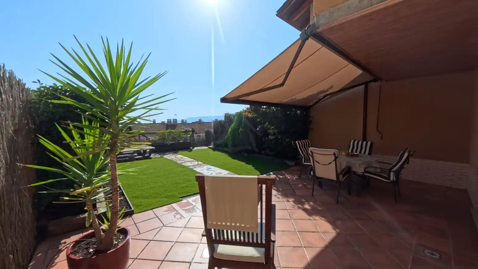 Terraza de Piso en venta en Sojuela con Calefacción, Jardín privado y Parquet