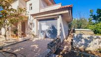 Exterior view of House or chalet for sale in El Vendrell  with Air Conditioner, Terrace and Swimming Pool