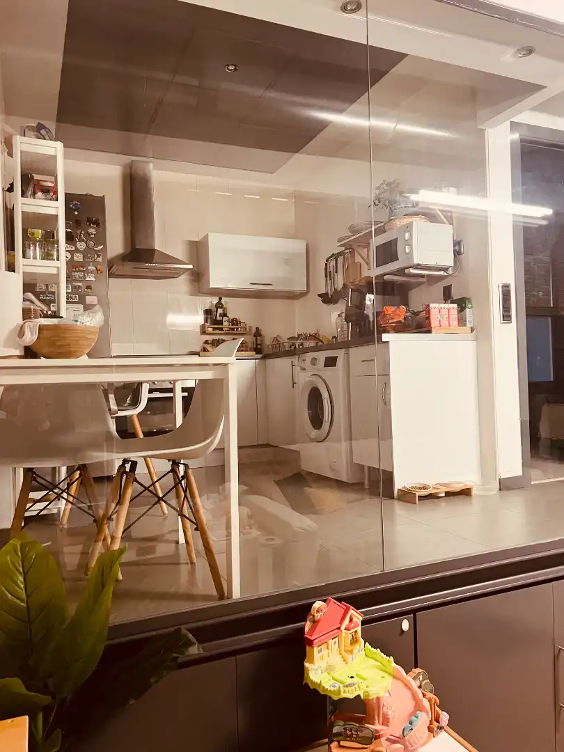 Cuina de Loft en venda en San Sebastián de los Reyes amb Aire condicionat, Calefacció i Jardí privat