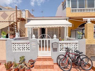Maison mitoyenne à vendre à Torrevieja - CL LISZT