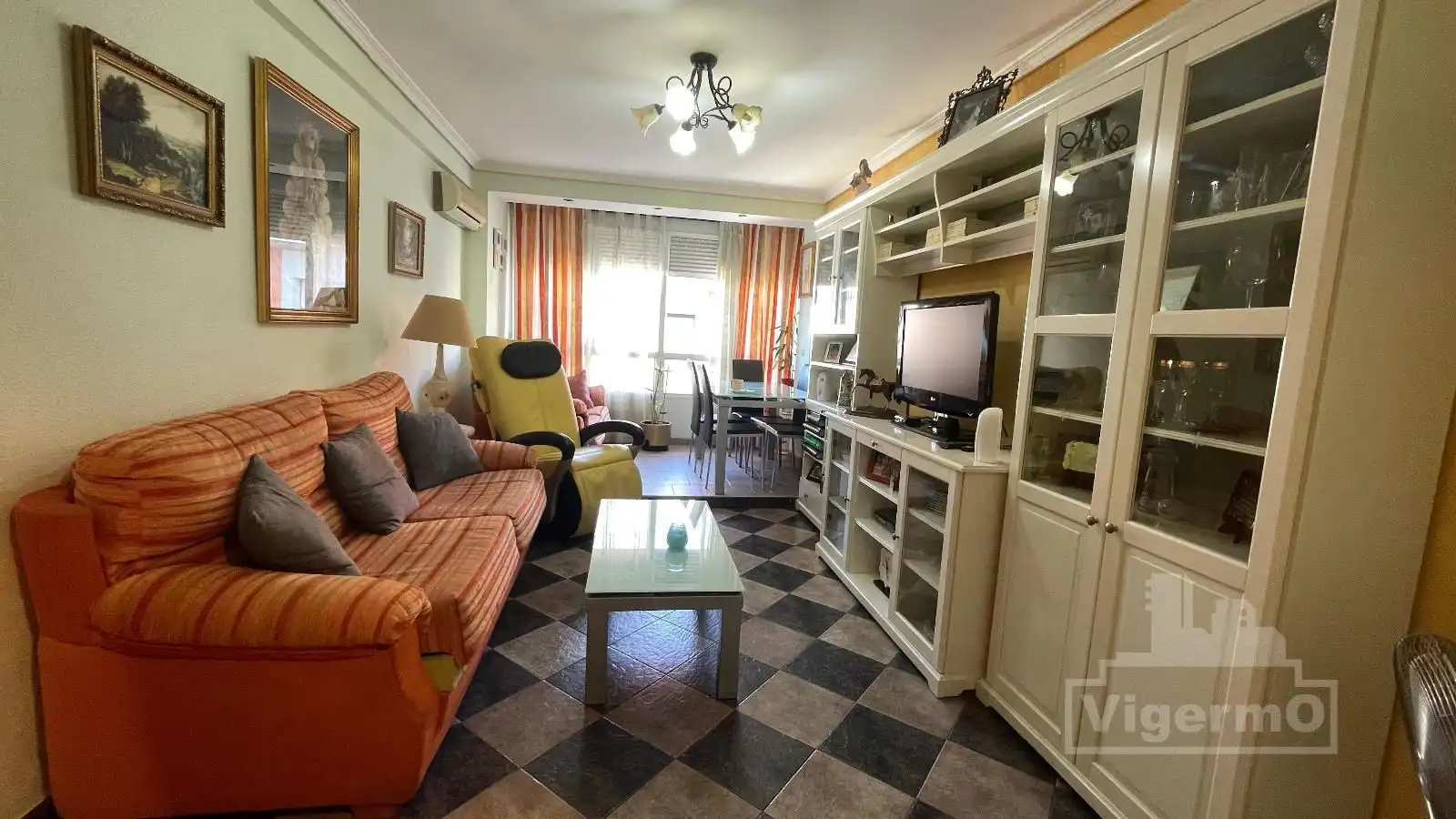 Living room of Flat for sale in Torrejón de Ardoz  with Air Conditioner, Heating and Terrace