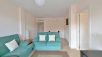 Sala d'estar de Apartament en venda en Mijas amb Aire condicionat, Terrassa i Piscina