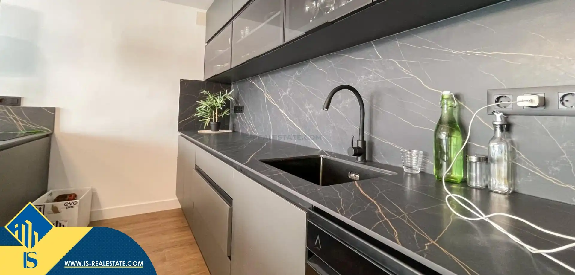Cocina de Casa o chalet en venta en Torrevieja con Terraza, Trastero y Piscina