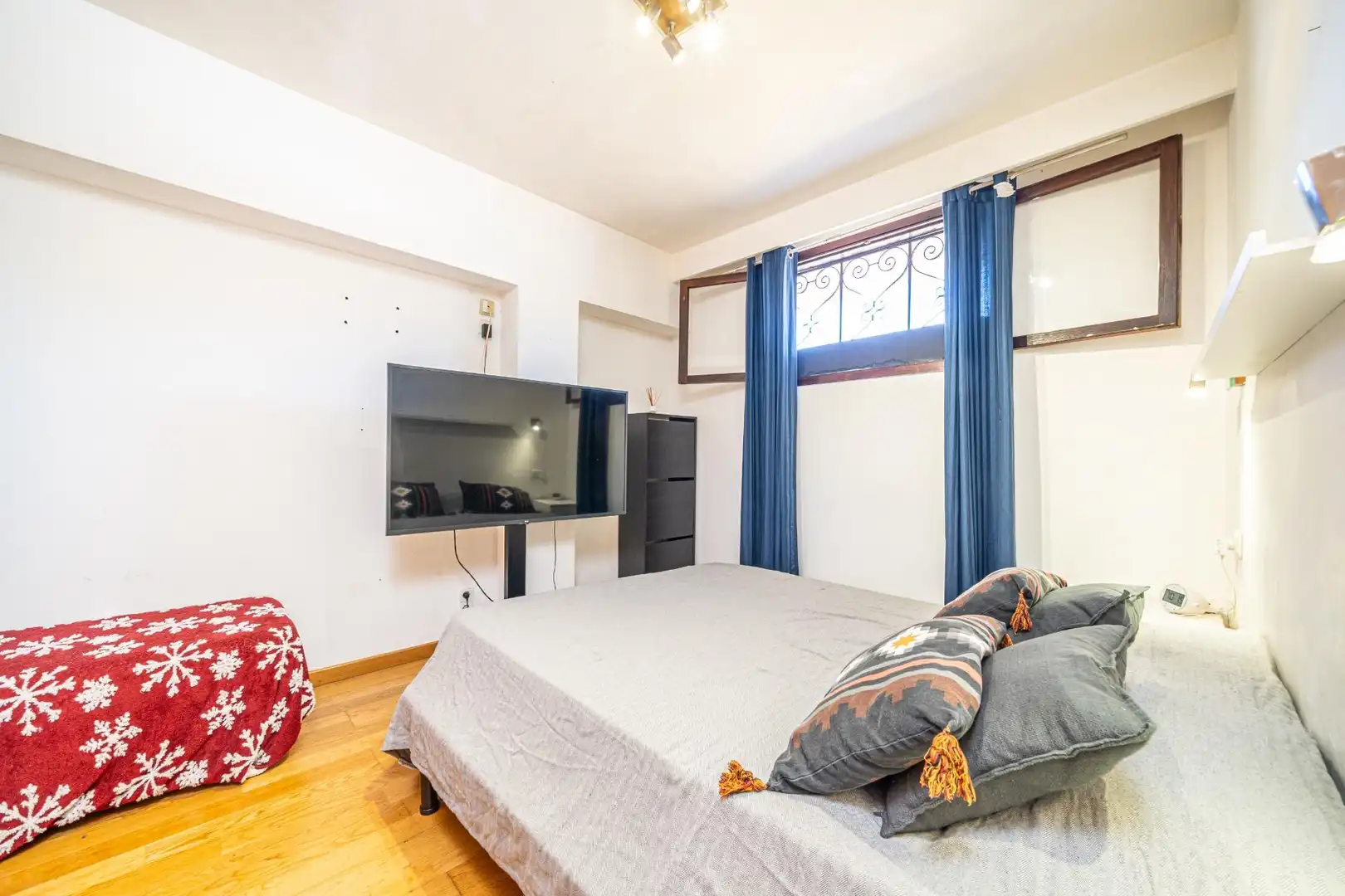 Habitación de Apartamento en venta en Calvià con Parquet y Piscina comunitaria