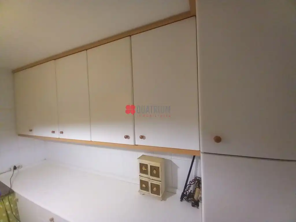Cocina de Casa o chalet de alquiler en Santiago de Compostela  con Calefacción, Jardín privado y Trastero