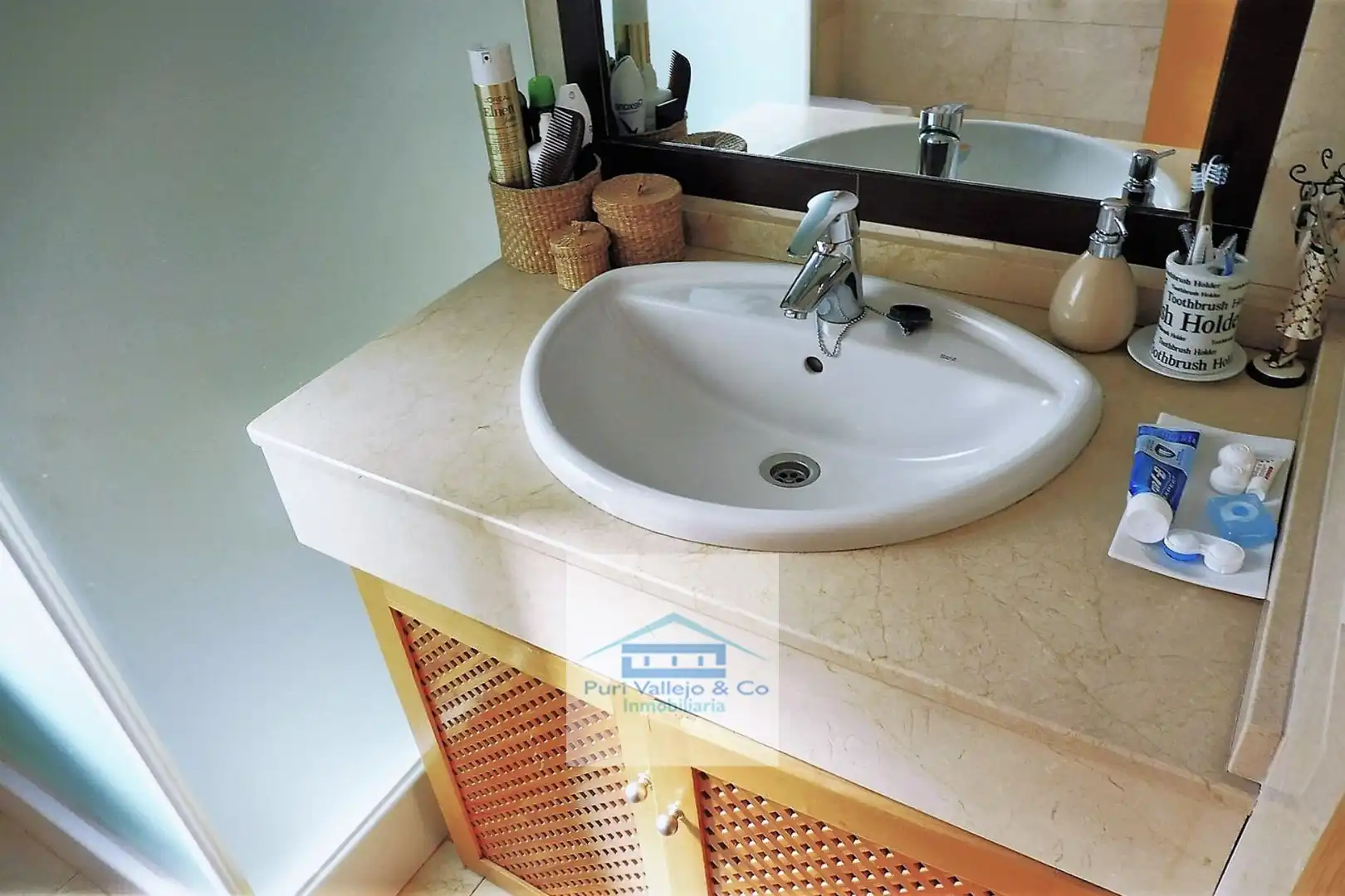 Bathroom of Detached homes for sale in Córdoba  with Air Conditioner, Heating and Terrace