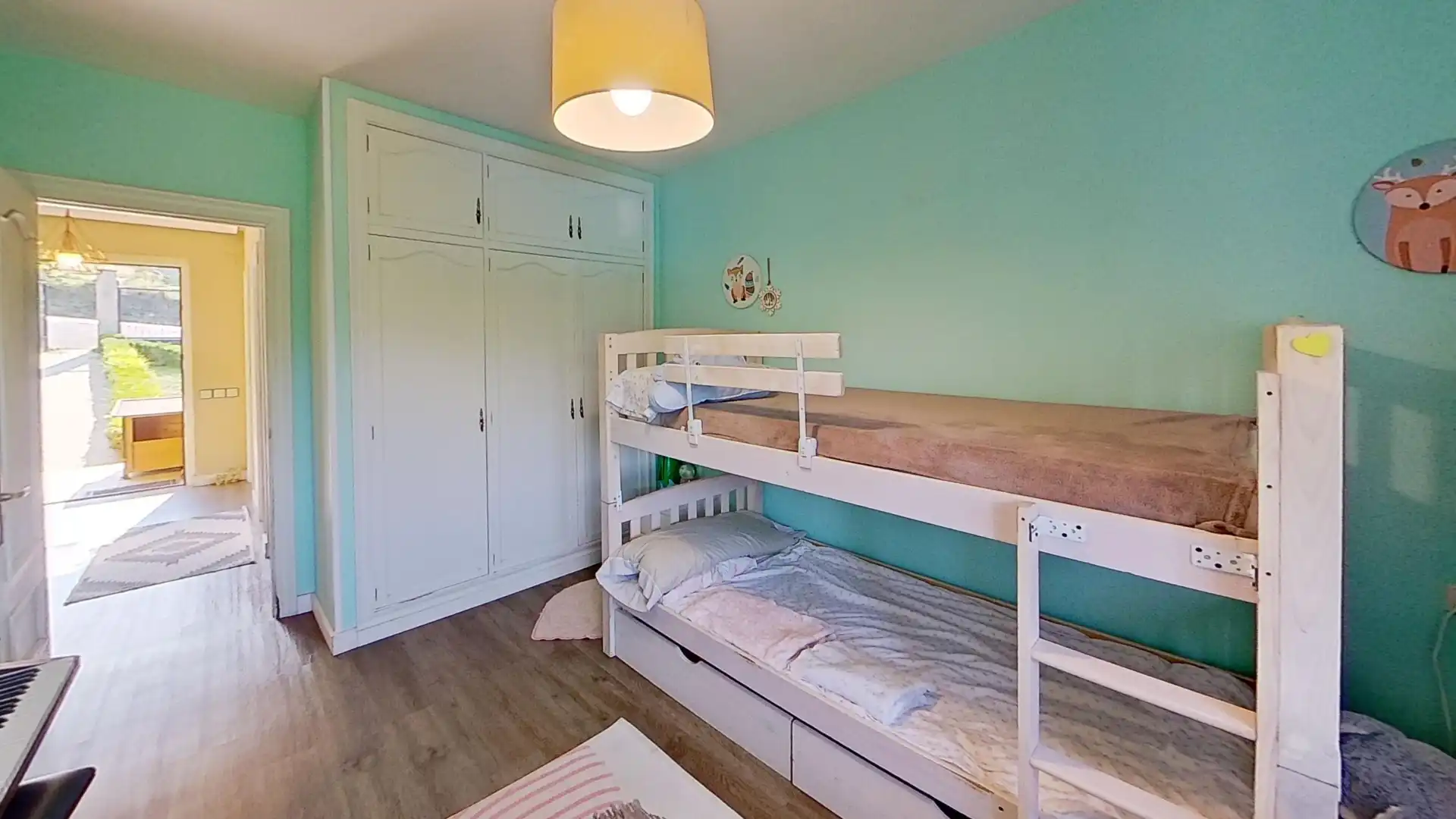Habitación de Casa o chalet en venta en Gijón  con Calefacción, Jardín privado y Parquet