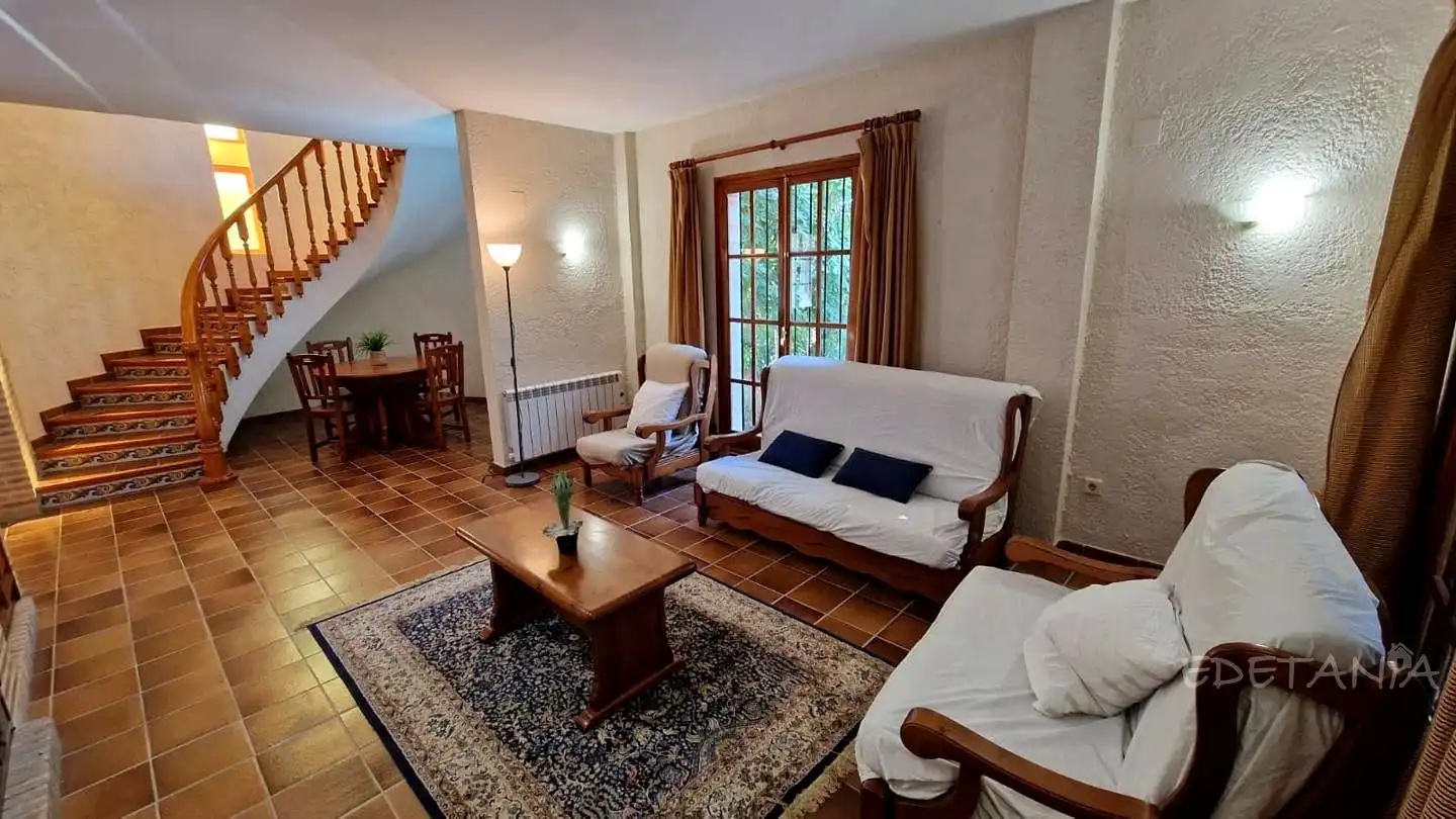 Sala d'estar de Casa o xalet de lloguer en Náquera