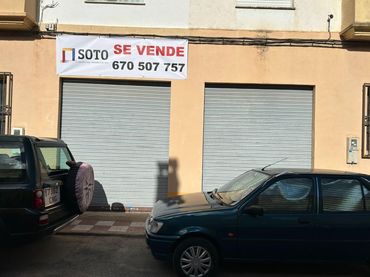 Local comercial en venda a Calle de San Juan de Dios