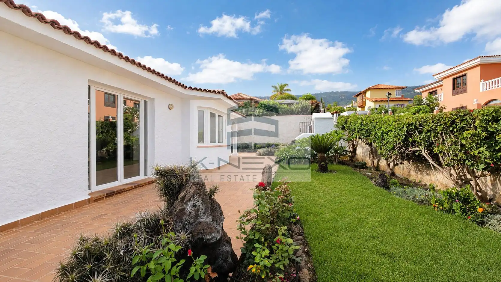Vista exterior de Casa o xalet en venda en La Orotava amb Terrassa