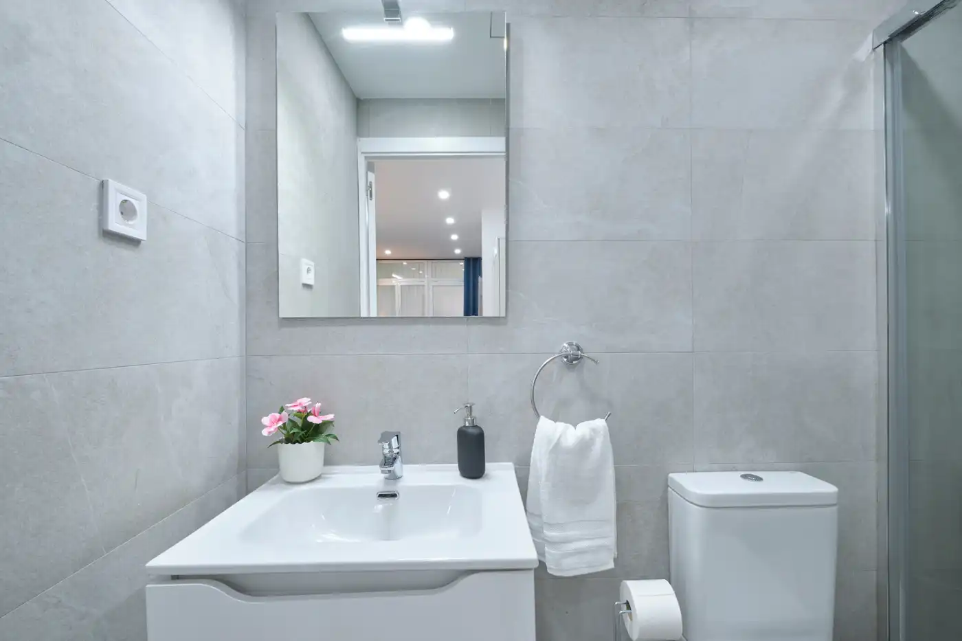 Studio with lift to rent in Calle Mérida, imagen 16
