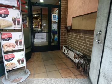 Local comercial en venta en Sardoma - Castrelos