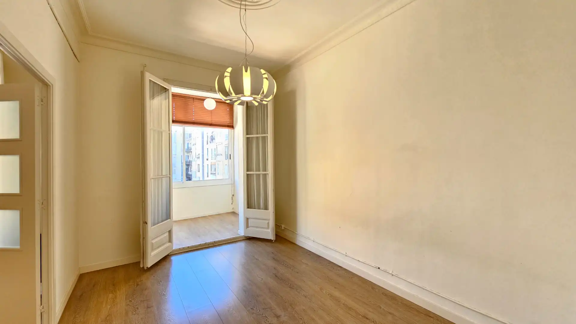 Schlafzimmer von Büro zur Miete in Barcelona mit Heizung und Internet