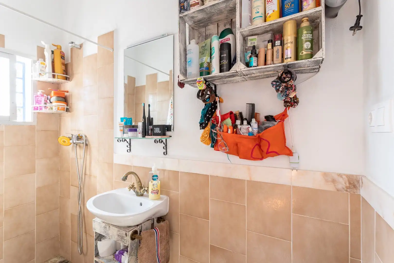 Bathroom of Country homes for sale in Padul  with Private garden, Storage room and Swimming Pool