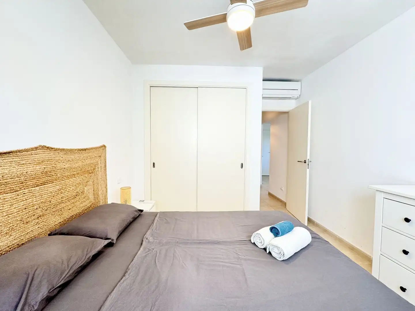 House with pool to rent in es torrent 1, imagen 13