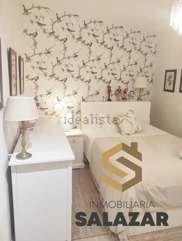 Bedroom of Flat for rent in Getxo   with Heating