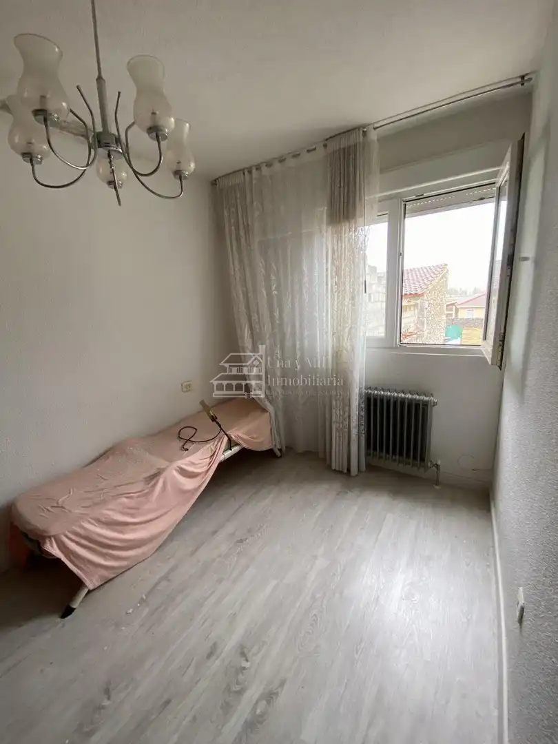 Habitación de Piso en venta en Santibáñez de Béjar con Terraza