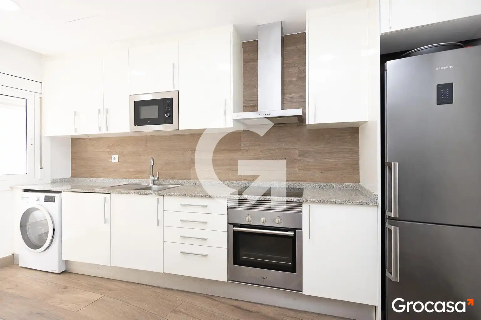 Pis en venda a CL MOSSEN JACINT VERDAGUER, Vinyets - Molí Vell