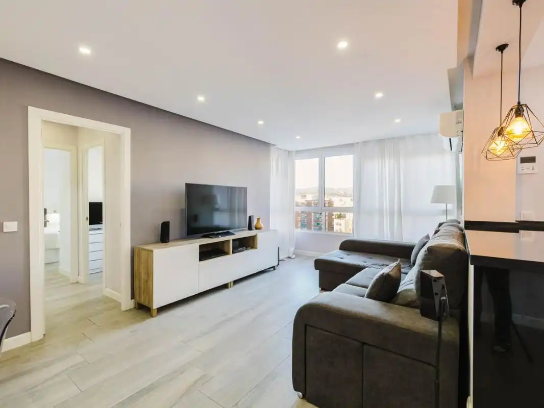 Piso con ascensor en venta en C. Gaucín, imagen 3