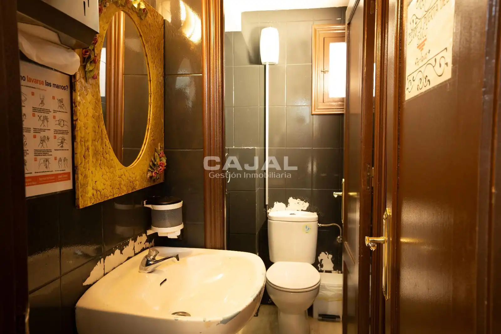 Baño de Local en traspaso en Riaza