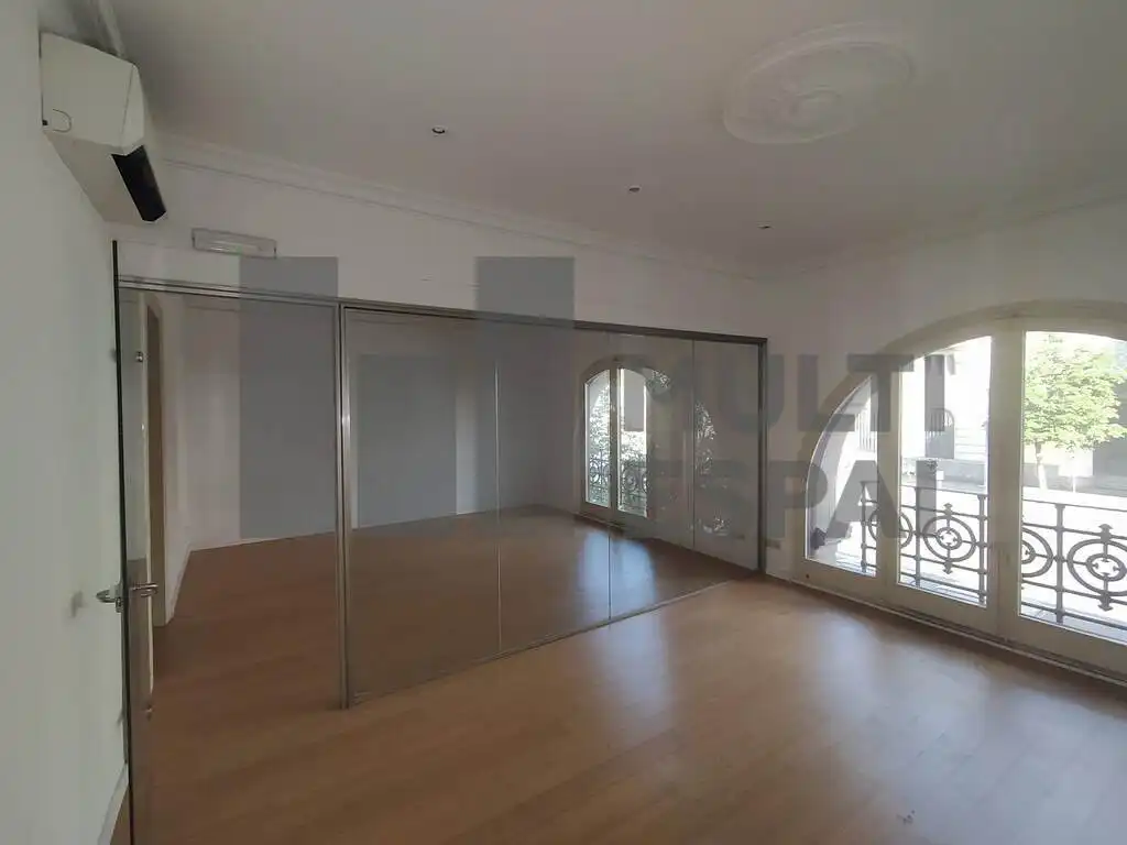 Sala de estar de Oficina de alquiler en Barcelona con Aire acondicionado