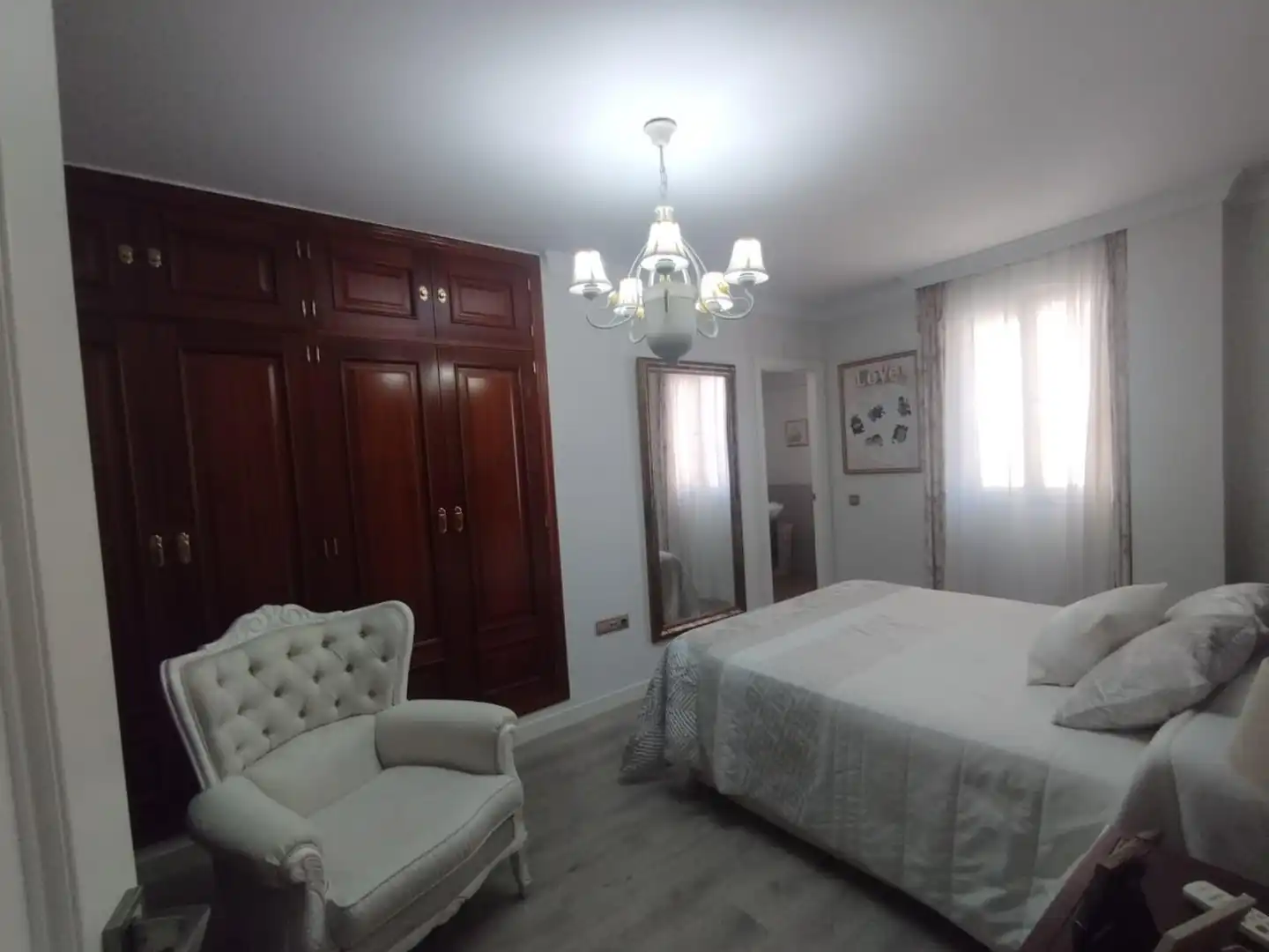 Dormitori de Casa o xalet en venda en San Fernando amb Traster