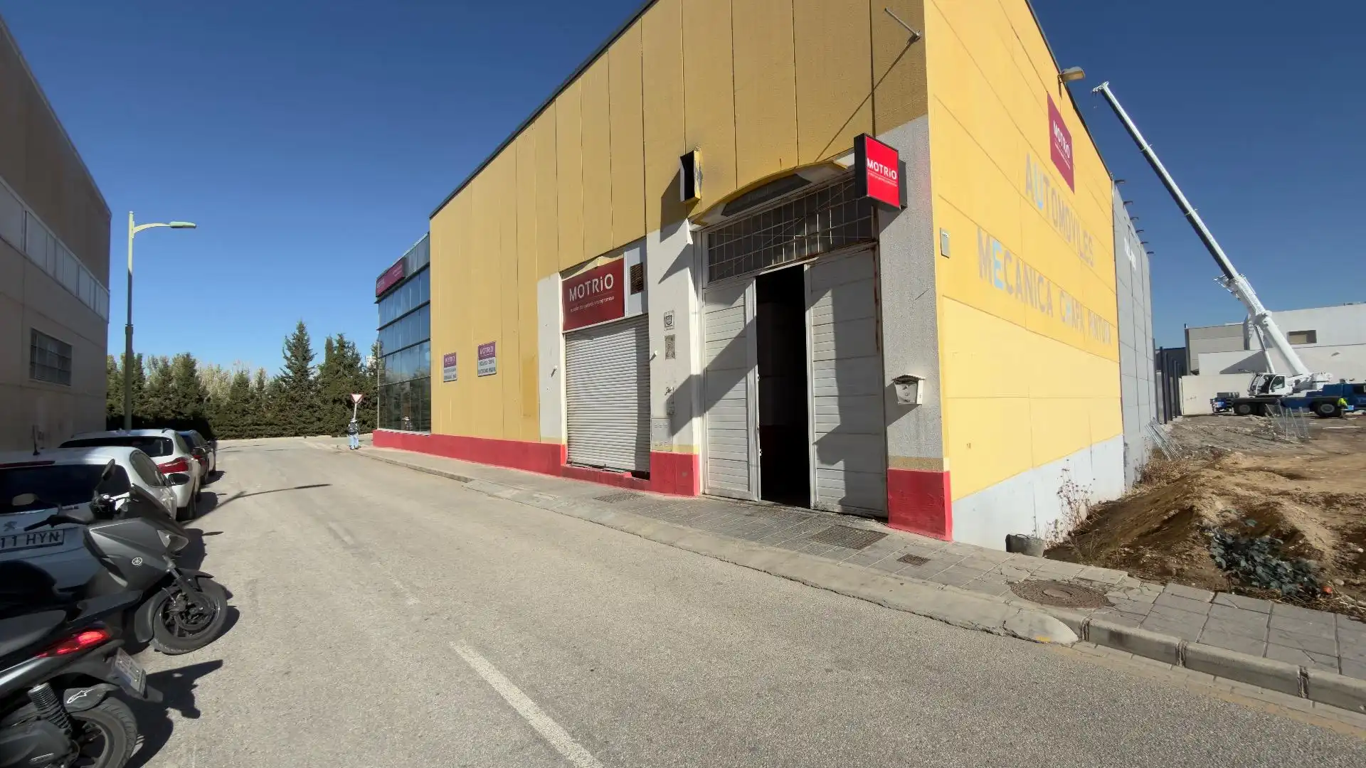 Nave industrial en venta en La Zubia Ciudad