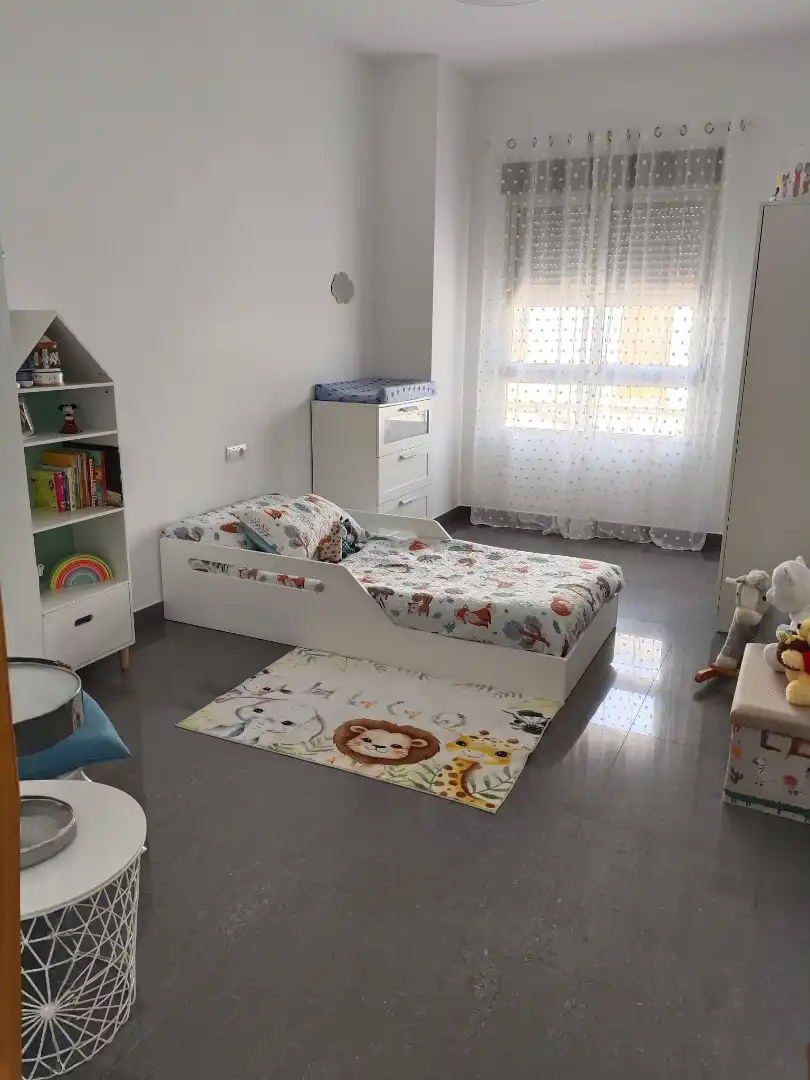 Schlafzimmer von Haus oder Chalet zum Verkauf in Alginet mit Klimaanlage, Heizung und Terrasse