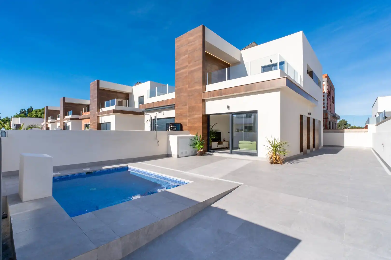 Villa mit Pool zum Verkauf in Calle Calle Manuel de Falla 5