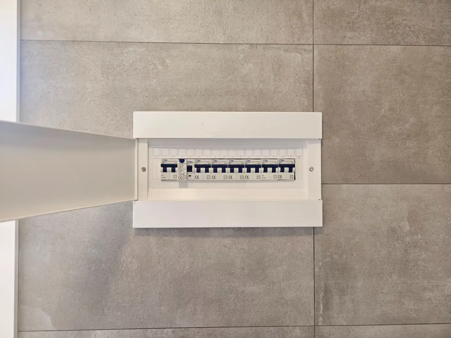 Badezimmer von Wohnung zum Verkauf in Torredembarra mit Ofen und Balkon