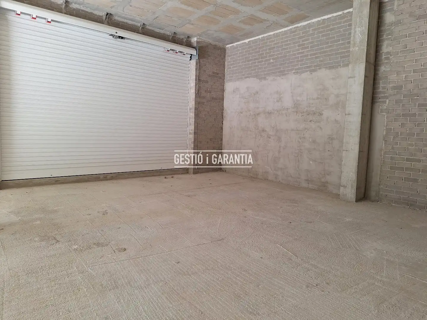 Local en venda en L'Hospitalet de Llobregat