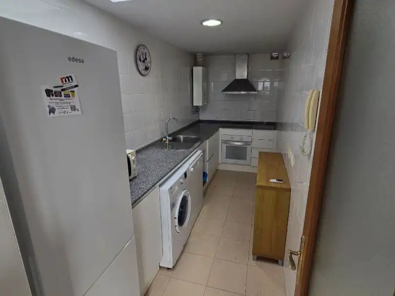 Cuina de Pis en venda en Centro - Calzada - Cabo Noval