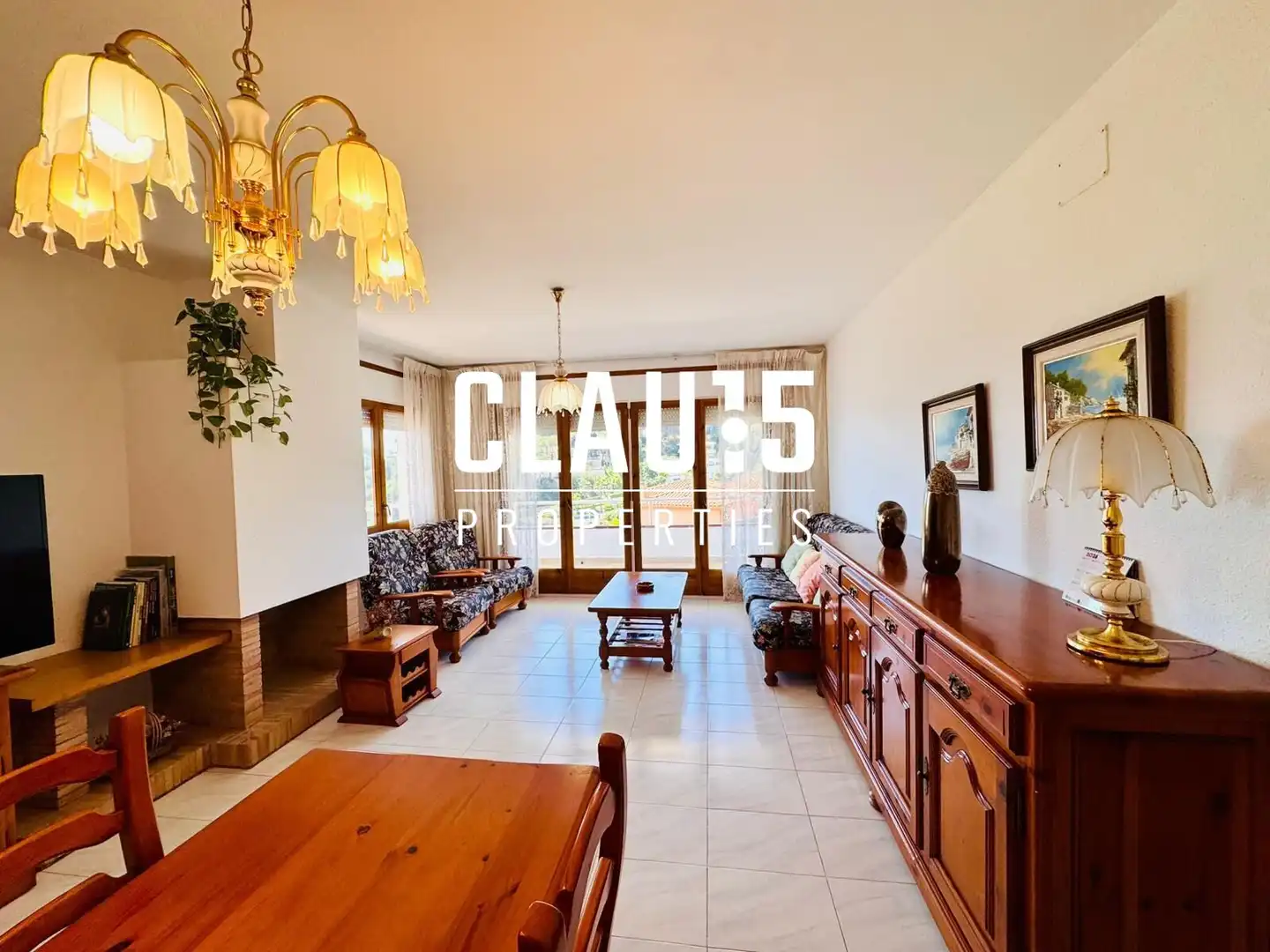 Sala de estar de Casa o chalet en venta en Sant Pol de Mar con Jardín privado, Terraza y Piscina