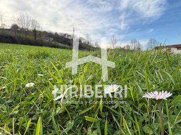 Terreno residencial en venta en Calle Mayor 1A